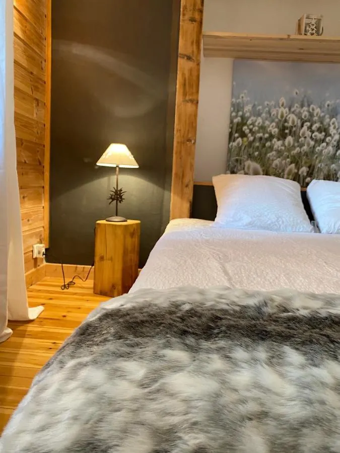 Le Cerf De La Lune Crots Apartment