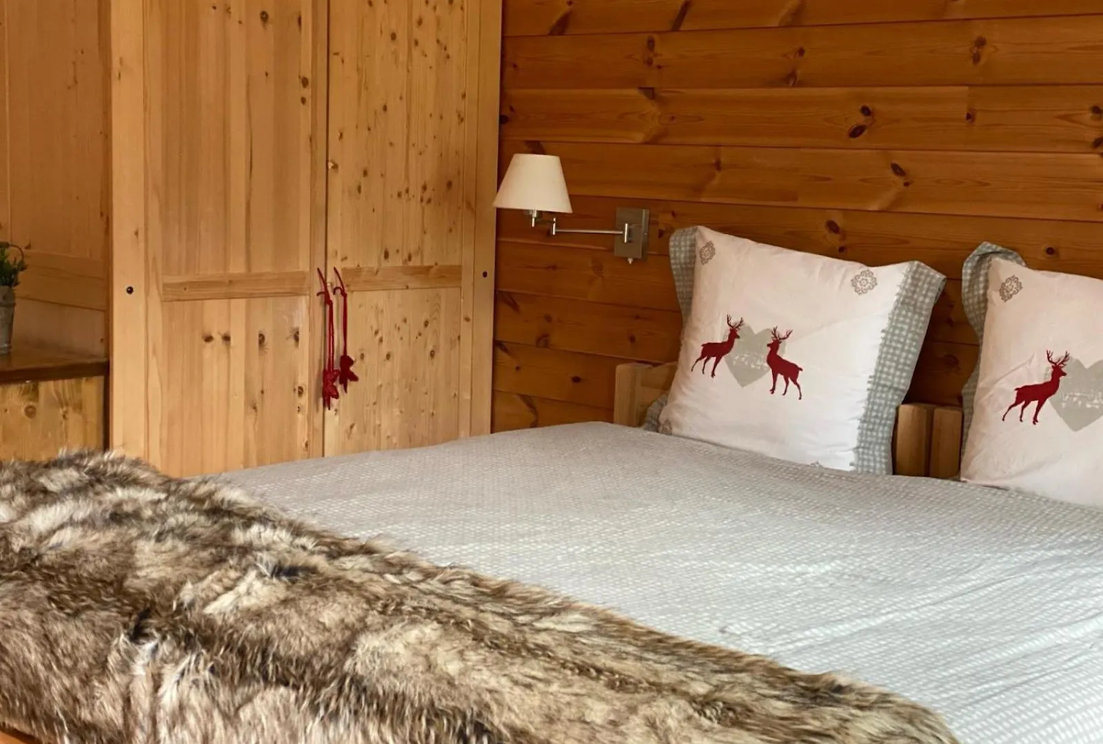 Le Cerf De La Lune Crots Apartment